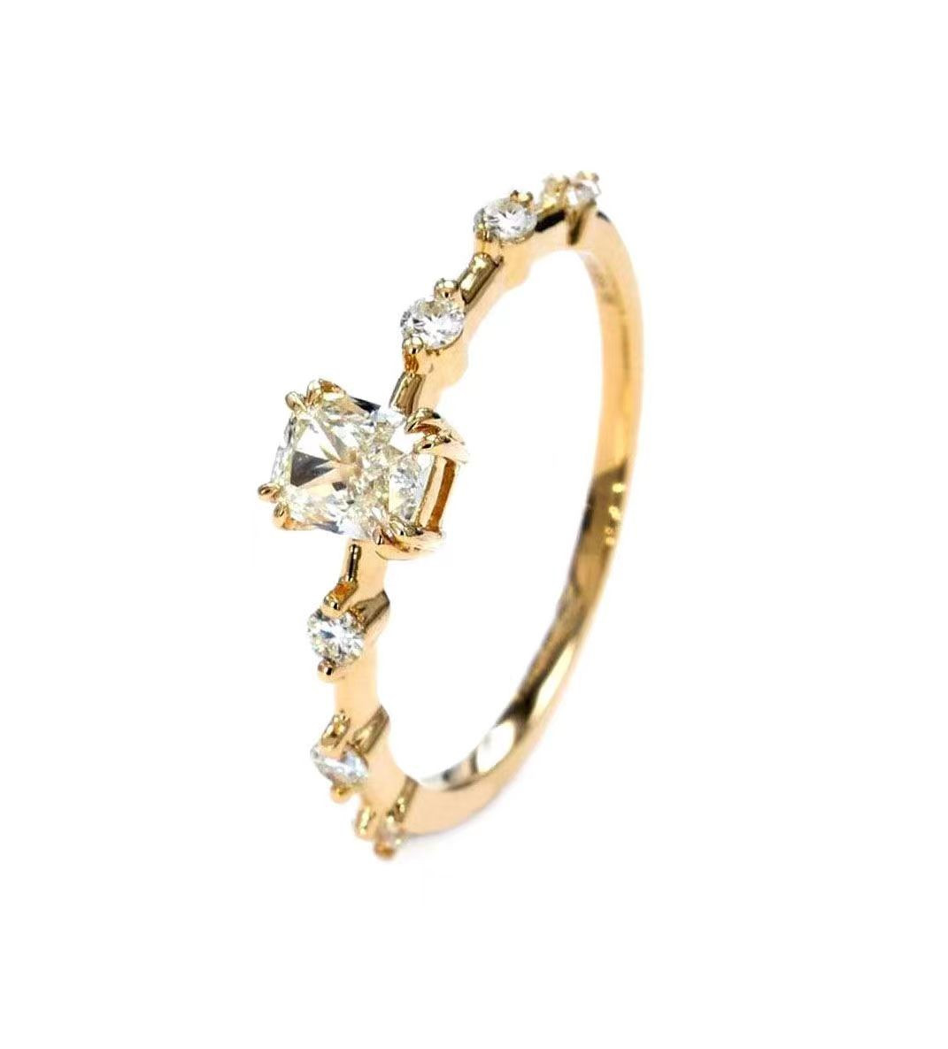 Half Spaced Eternity Cushion Diamond Ring / PK-67R/AHR