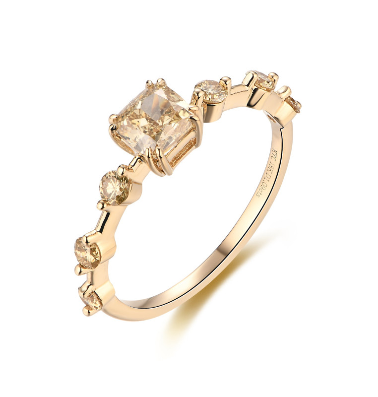 Fancy Colour Diamond Ring / PK-87R/TAT